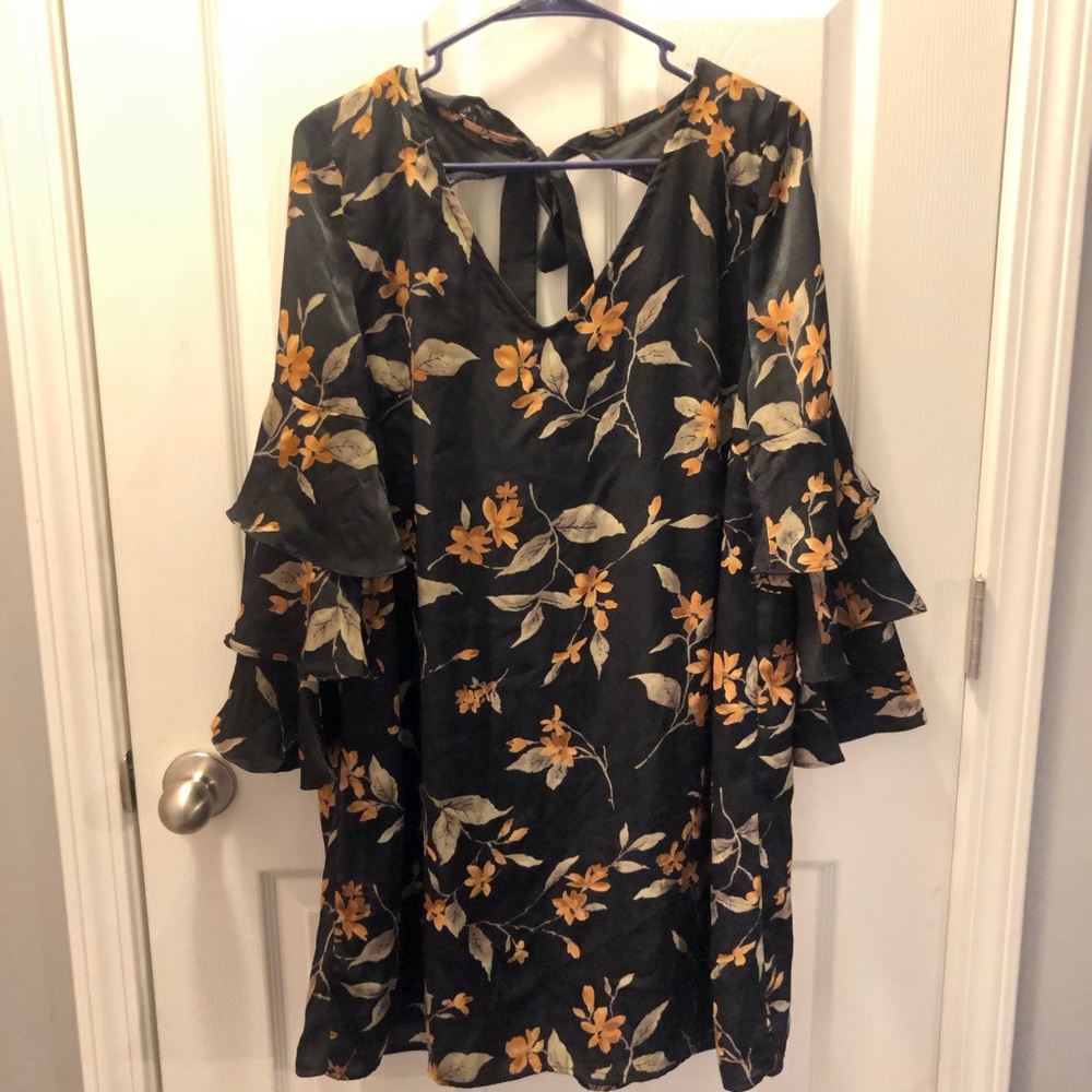 Fall Ruffle Sleeve Dress